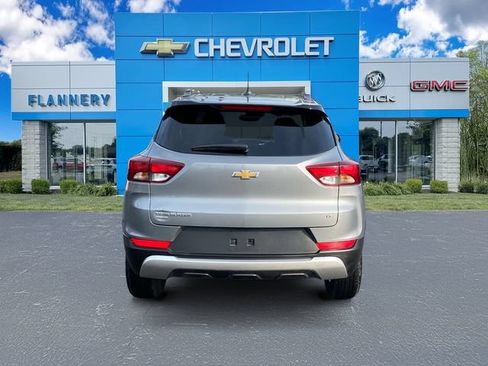 Used 2023 Chevrolet TrailBlazer LT w/ Convenience Package AWD/4WD image 4