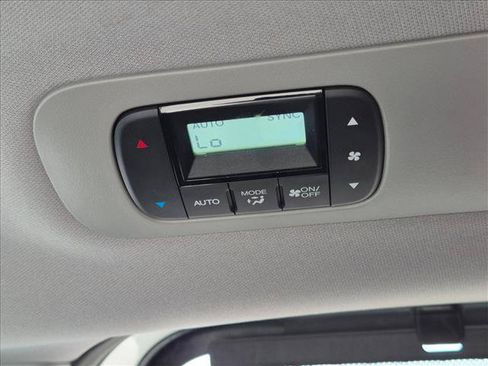 Used 2018 Honda Odyssey Elite image 18