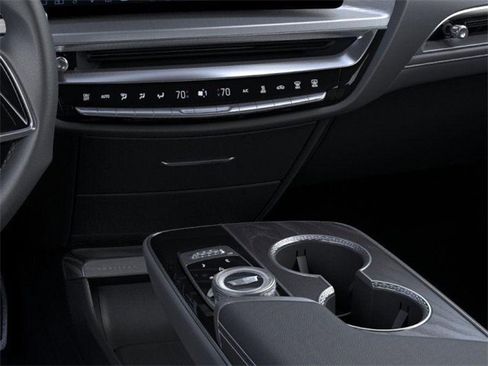 New 2026 Cadillac Lyriq V w/ Exterior Carbon Fiber Package image 23