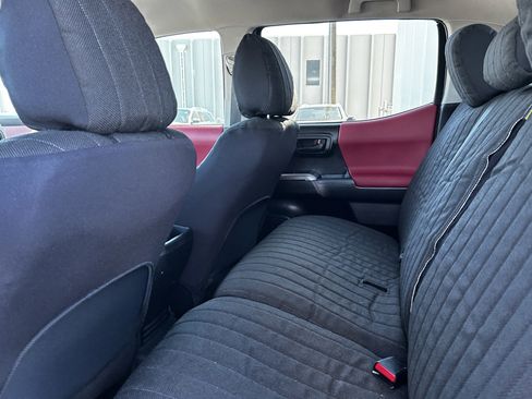 Used 2023 Toyota Tacoma SR5 w/ Technology Package image 11