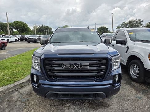 Used 2022 GMC Sierra 1500 Elevation w/ LPO, Elevation Black Package RWD image 2
