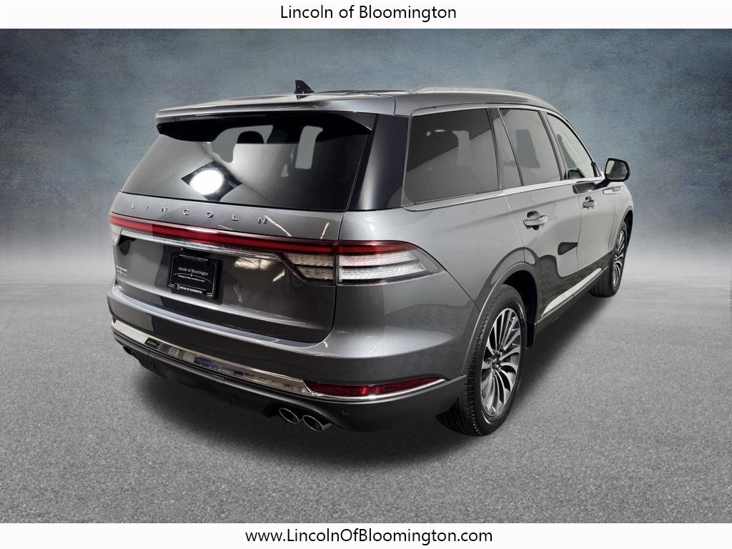 Used 2024 Lincoln Aviator Reserve w/ Elements Package Plus AWD/4WD image 6
