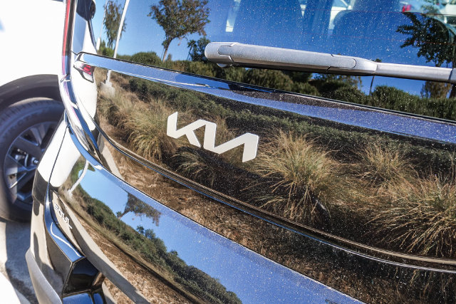 Certified 2025 Kia Soul EX FWD image 10