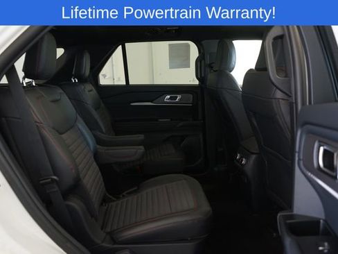 New 2025 Ford Explorer ST-Line image 31