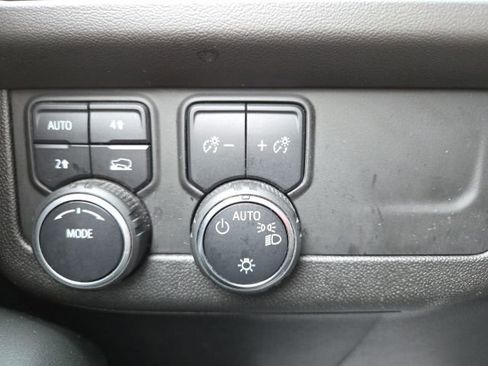 Used 2023 Chevrolet Suburban LT w/ Luxury Package AWD/4WD image 61