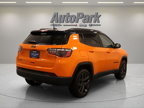 New 2026 Jeep Compass Limited w/ Sun, Sound & Navigation Group AWD/4WD image 7