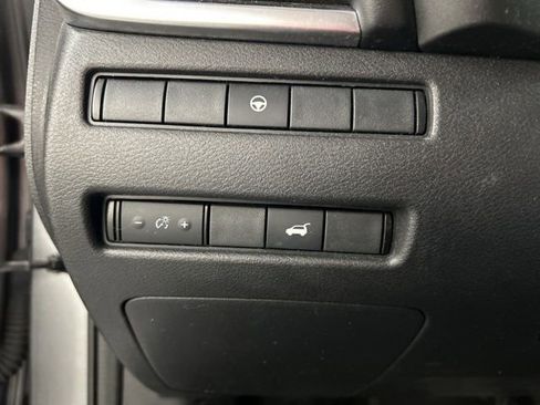 Used 2021 Nissan Rogue SL w/ Premium Package AWD/4WD image 11