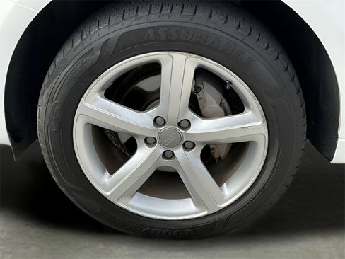 Used 2017 Audi Q5 2.0T Premium Plus w/ Technology Package image 22