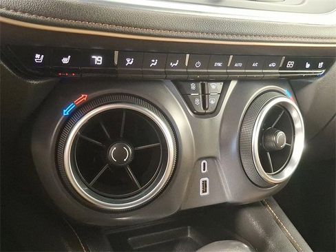 Used 2021 Chevrolet Blazer Premier w/ Driver Confidence II Package image 17