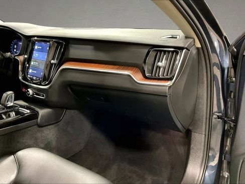 Used 2024 Volvo S60 T8 Plus w/ Climate Package image 26