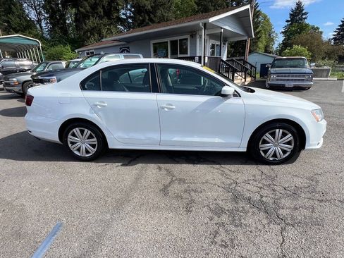 Used 2017 Volkswagen Jetta S FWD image 10