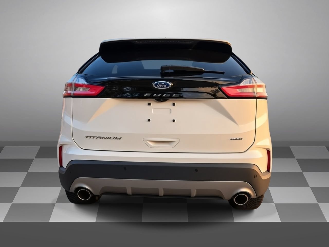 Used 2022 Ford Edge Titanium w/ Cargo Accessory Package AWD/4WD image 5