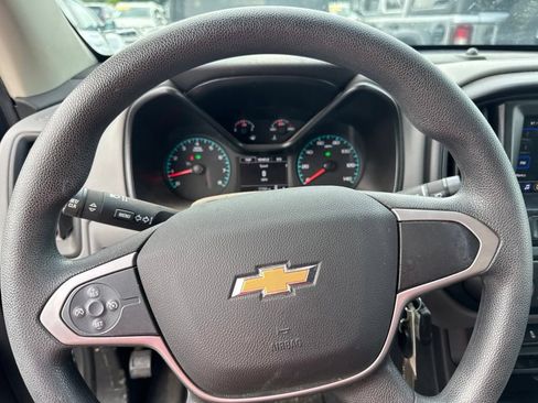 Used 2020 Chevrolet Colorado W/T w/ WT Convenience Package AWD/4WD image 6