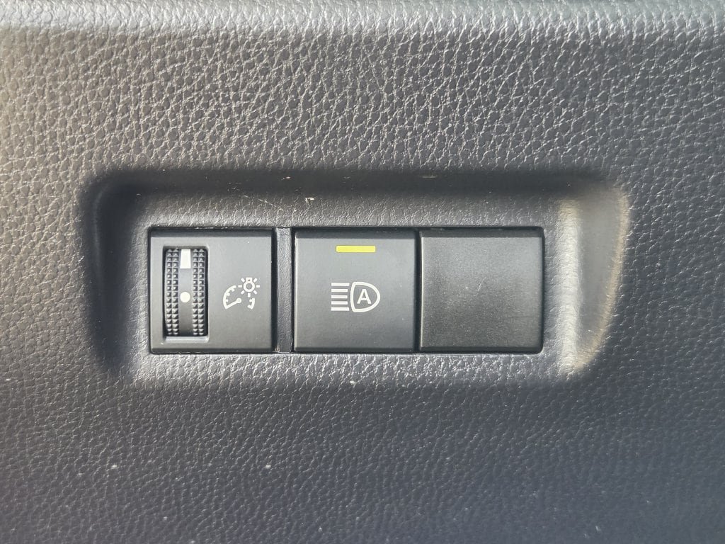 Used 2024 Toyota RAV4 LE AWD/4WD image 19