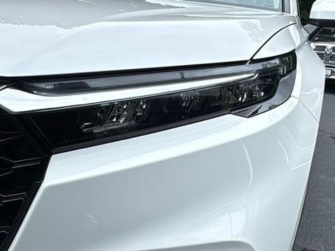 Used 2024 Honda CR-V EX image 10