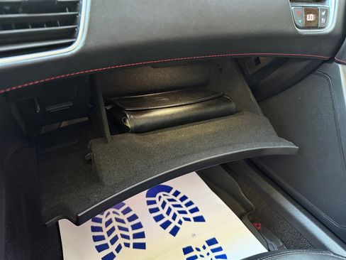 Used 2016 Chevrolet Corvette Z06 w/ 3LZ Preferred Equipment Group image 61