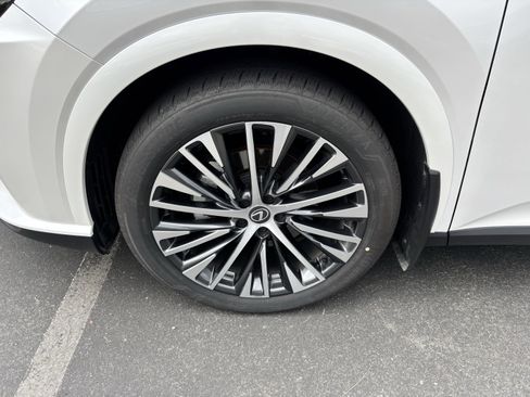 Used 2023 Lexus RX 350 Premium Plus w/ Accessory Package (Z1) FWD image 26