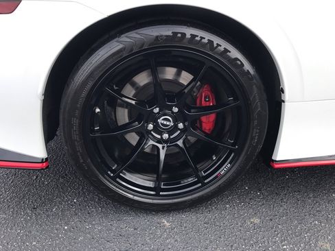 Used 2024 Nissan Z NISMO w/ Floor Mat Package image 17