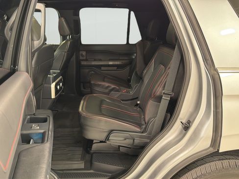Used 2023 Ford Expedition Limited AWD/4WD image 21