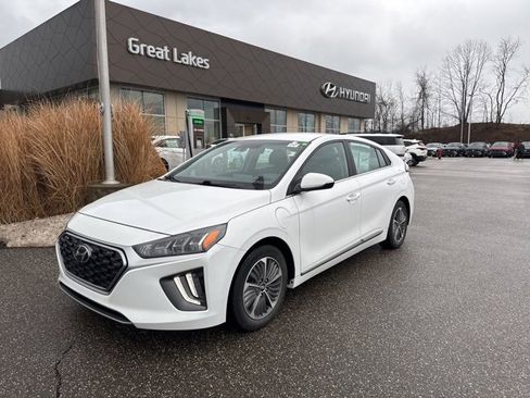 Used 2021 Hyundai Ioniq SEL image 1