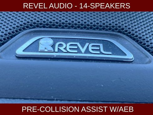 Certified 2022 Lincoln Corsair Reserve w/ Equipment Group 201A image 9