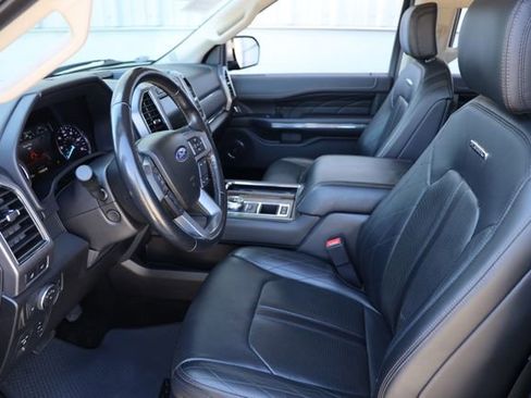 Used 2018 Ford Expedition Platinum RWD image 13