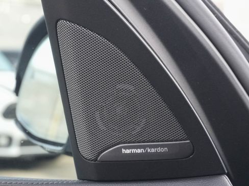 Used 2020 BMW X5 xDrive40i w/ Executive Package image 34