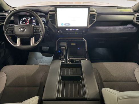 Used 2025 Toyota Tundra SR5 w/ SR5 Premium Package AWD/4WD image 17