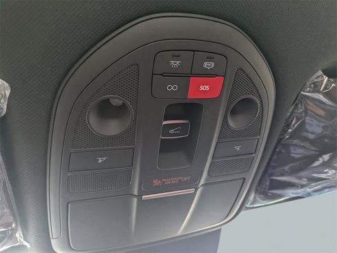 New 2025 Genesis G70 2.5T w/ Sport Prestige Package image 23