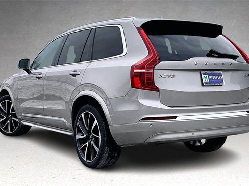 Used 2023 Volvo XC90 B6 Plus w/ Protection Package Premier image 4
