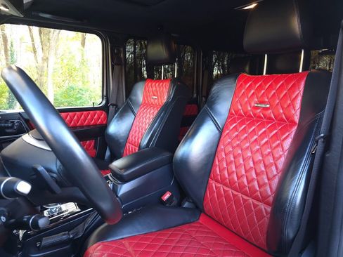 Used 2016 Mercedes-Benz G 63 AMG 4MATIC image 13