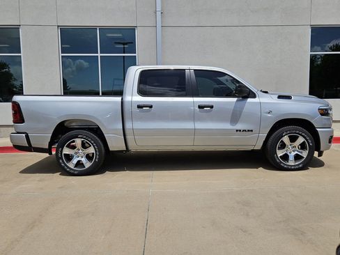 New 2026 RAM 1500 Express RWD image 2