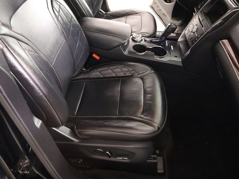 Used 2018 Ford Explorer Platinum AWD/4WD image 15