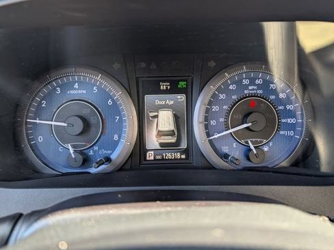 Used 2018 Toyota Sienna Limited Premium FWD image 20