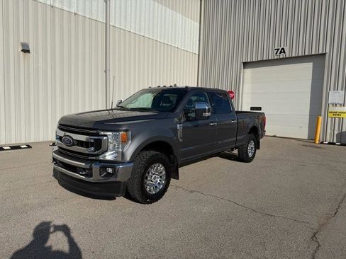 Used 2022 Ford F250 XLT w/ XLT Premium Package image 1