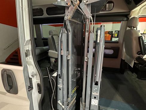 Used 2017 RAM ProMaster 2500 w/ Premium Appearance Group image 22