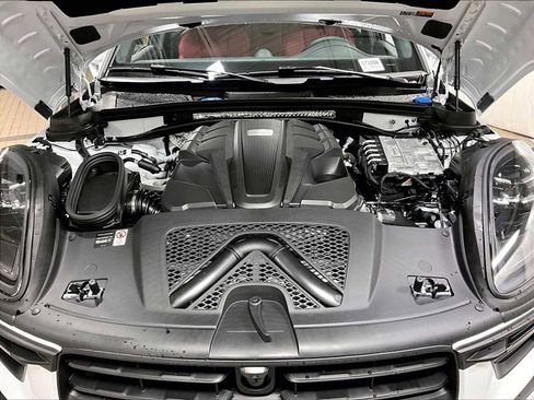 New 2026 Porsche Macan S AWD/4WD image 35