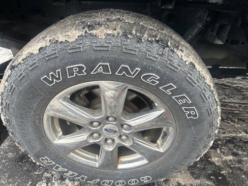 Used 2020 Ford F150 XLT w/ Equipment Group 302A Luxury image 10