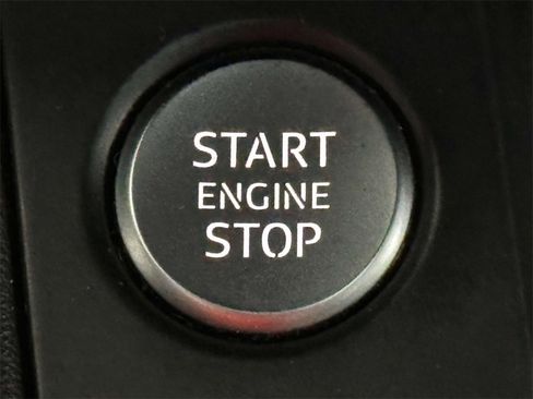 Used 2019 Audi A4 2.0T Premium Plus w/ Premium Plus Package image 24