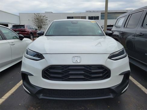 Used 2023 Honda HR-V Sport image 14