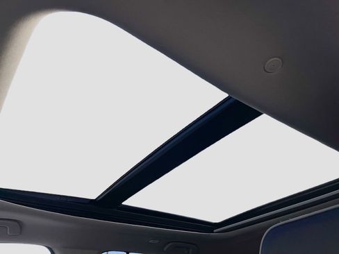 Used 2025 Honda Pilot Elite image 20