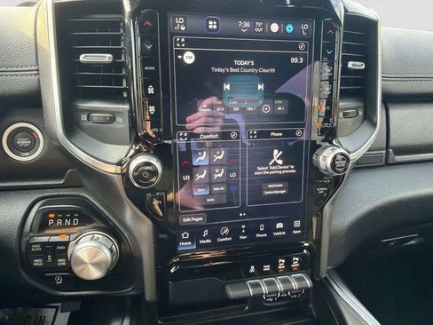 Used 2022 RAM 1500 Laramie AWD/4WD image 22