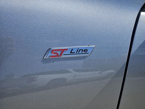 Used 2024 Ford Escape ST-Line image 7