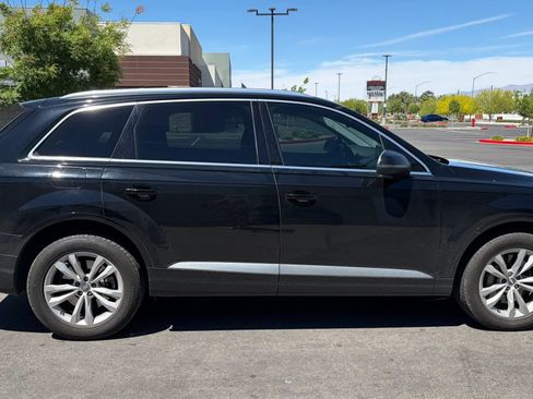 Used 2018 Audi Q7 3.0T Premium Plus image 5