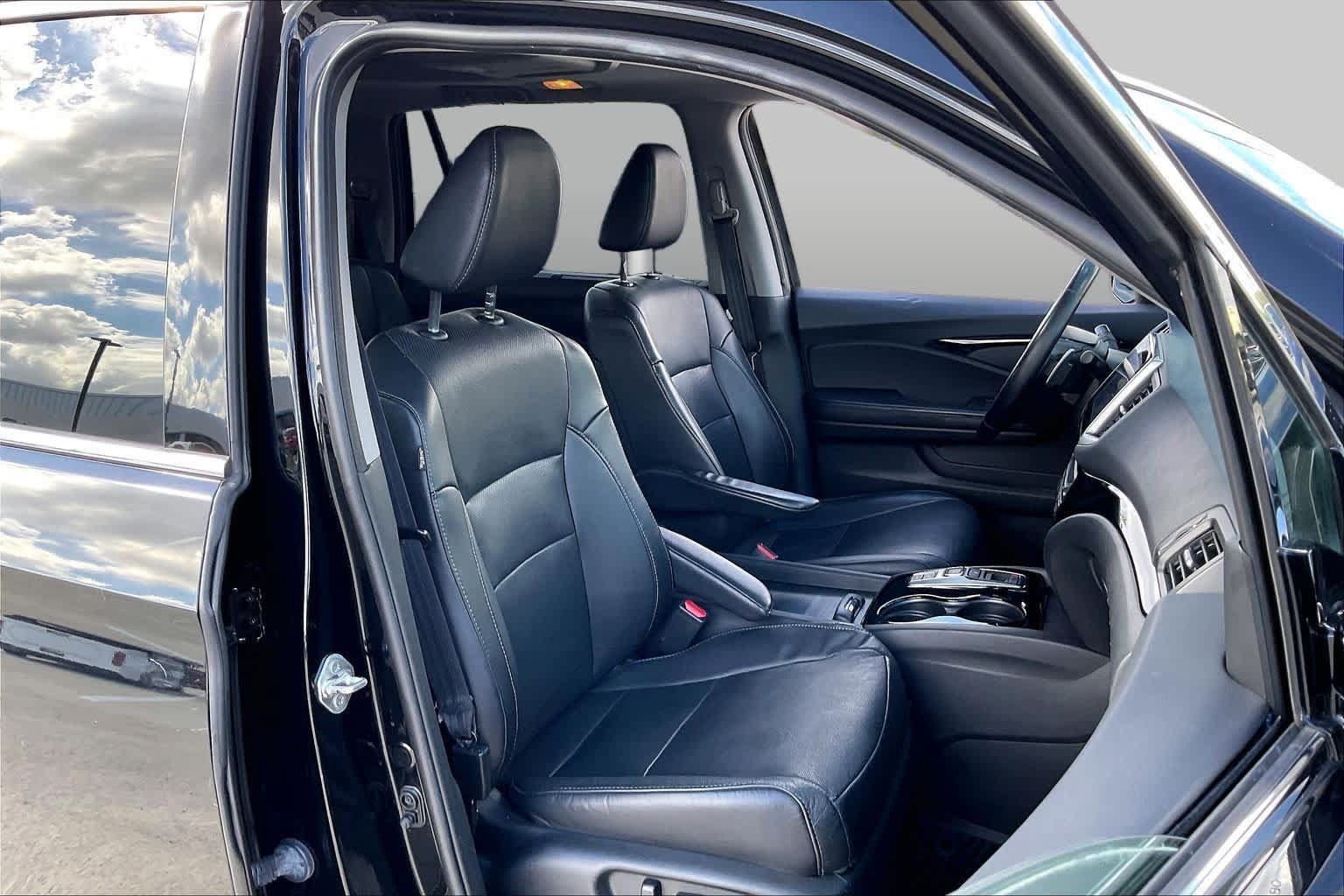Used 2016 Honda Pilot Elite image 9