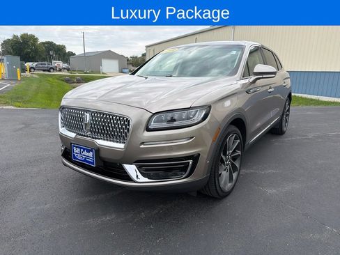 Used 2019 Lincoln Nautilus Reserve w/ Ultimate Package AWD/4WD image 8