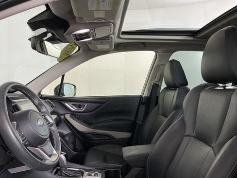 Used 2023 Subaru Forester Limited AWD/4WD image 16