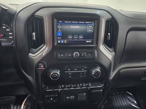 Used 2022 Chevrolet Silverado 2500 W/T w/ Gooseneck/5TH Wheel Package AWD/4WD image 22