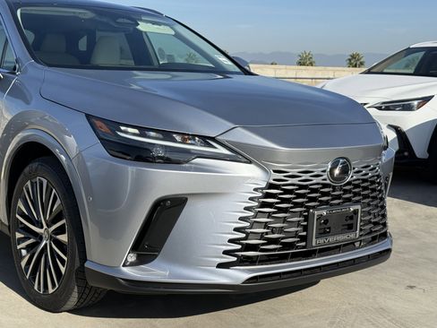 New 2026 Lexus RX 350 RX 350h Premium+ image 3