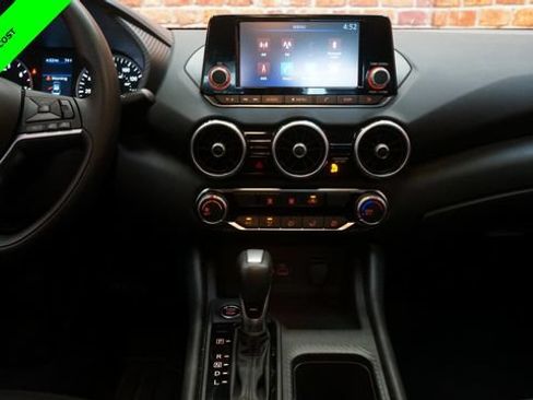 Certified 2023 Nissan Sentra S FWD image 33